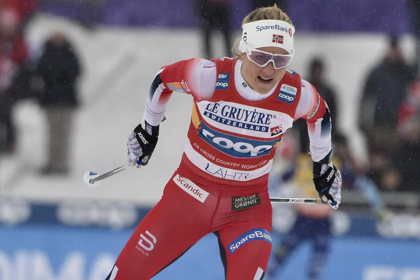 Norra murdmaasuusakuulsus Therese Johaug on käimasoleval hooajal teeninud ligi veerand miljonit eurot.