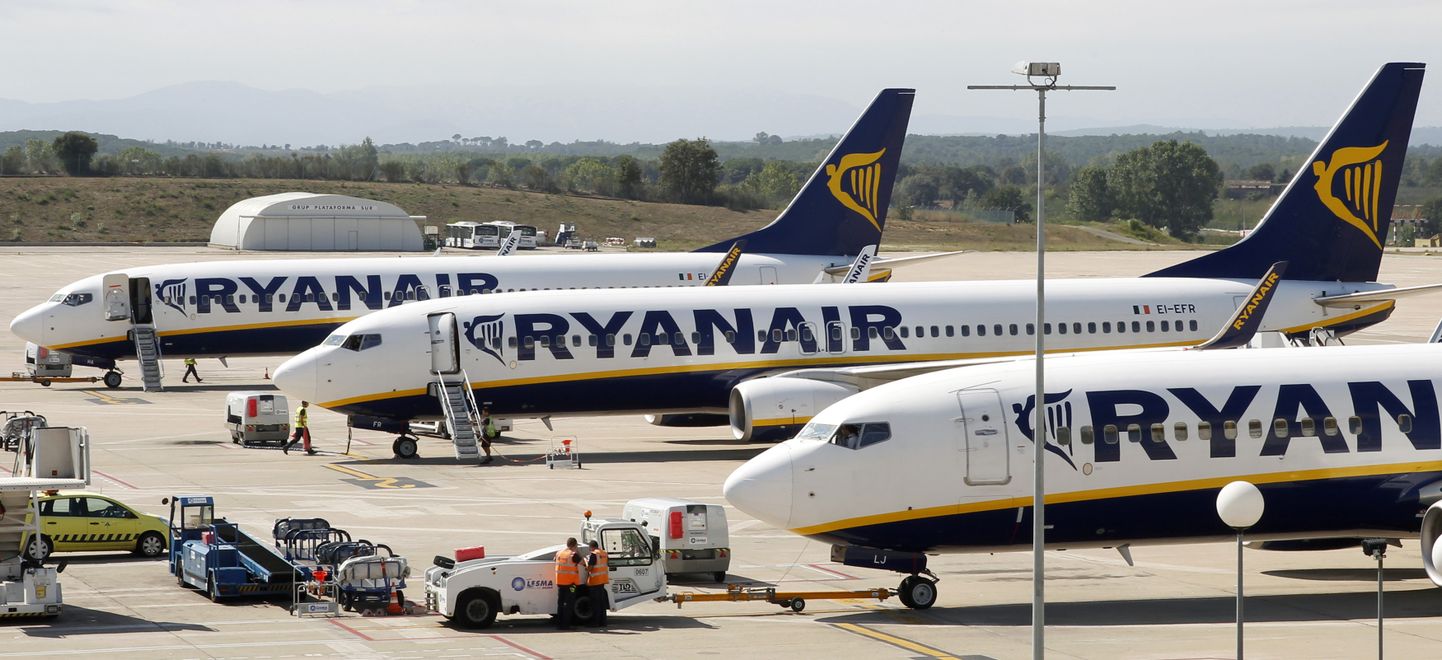 Ryanairi lennukid paljudele Hispaaniat väisanud eestlastele tuttavas Girona lennujaamas.