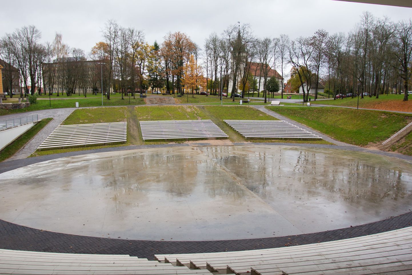 Mõisaküla on oma panus Viljandi lauluväljaku rajamisse nüüdseks andnud.