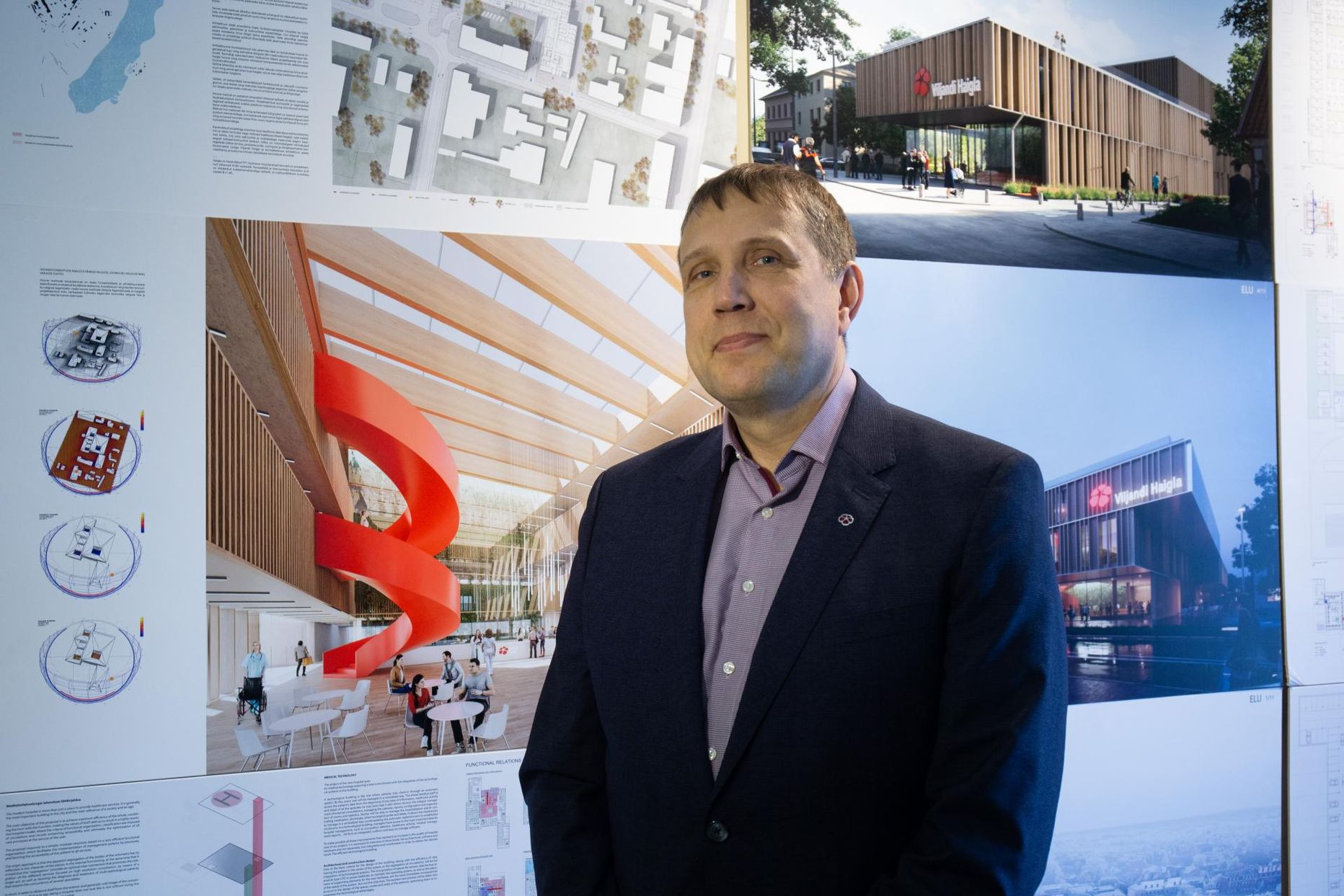 Kaks aastat tagasi märtsis kuulutas haiglajuht Priit Tampere välja uue haigla ja tervisekeskuse arhitektuurikonkursi võitja, kelleks sai DAGOpen. Uuel nädalal saab ta suure tõenäosusega minna ehitajaga lepingut sõlmima.