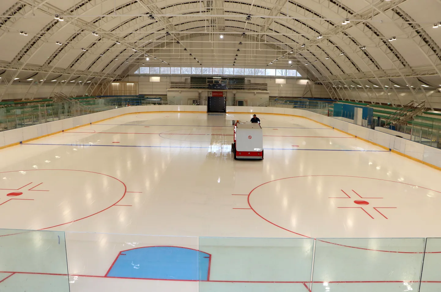 Tundub, nagu oleks jäähall pärast renoveerimist senisest avaram, kuid see on vaid silmapete.