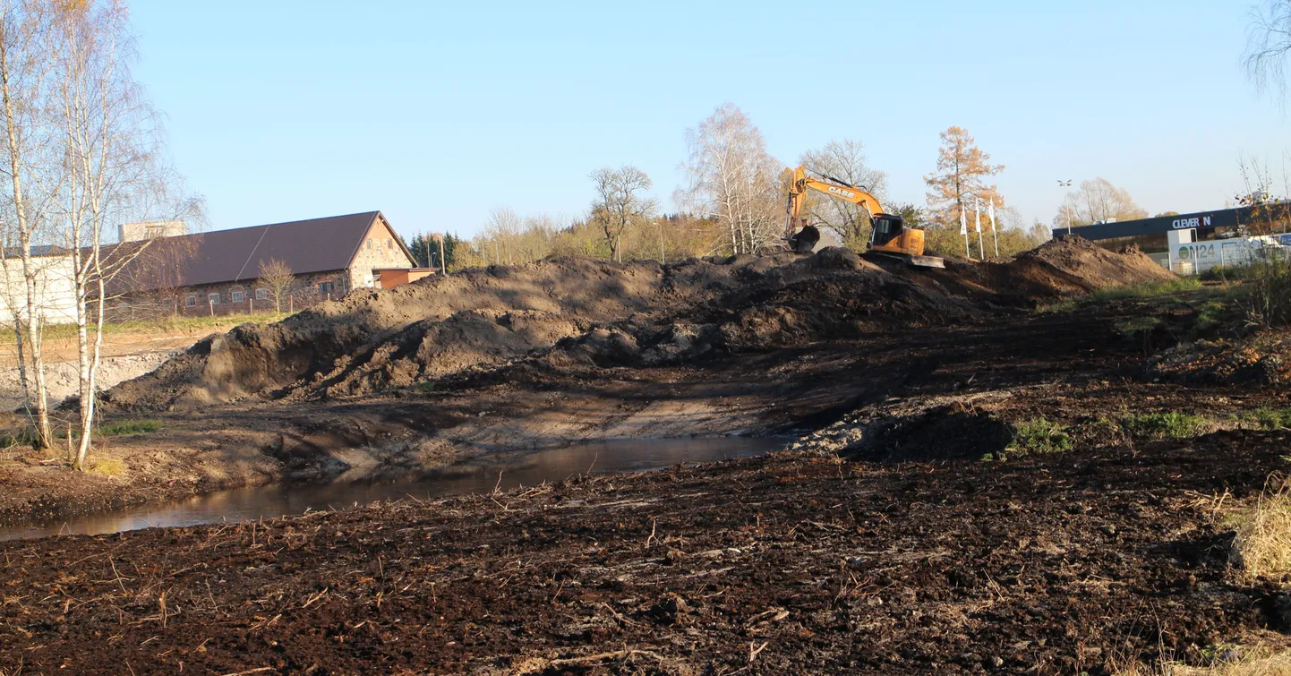 Tulevase mööblitehase kõrvale tuleb väike järv.