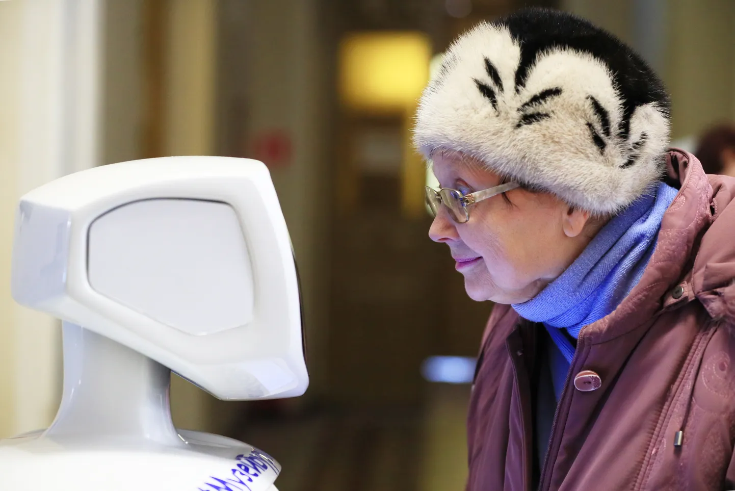 Kasutusel olevad robotid ei asenda veel inimest, kuid on suureks abiks.