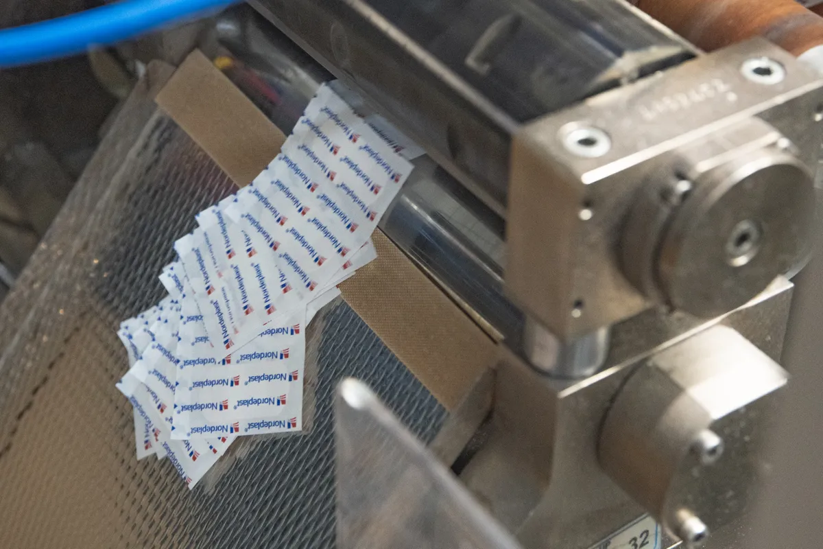 Производство пластырей NordePlast