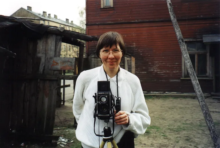 Fotogrāfe Inta Ruka 2003. gadā.