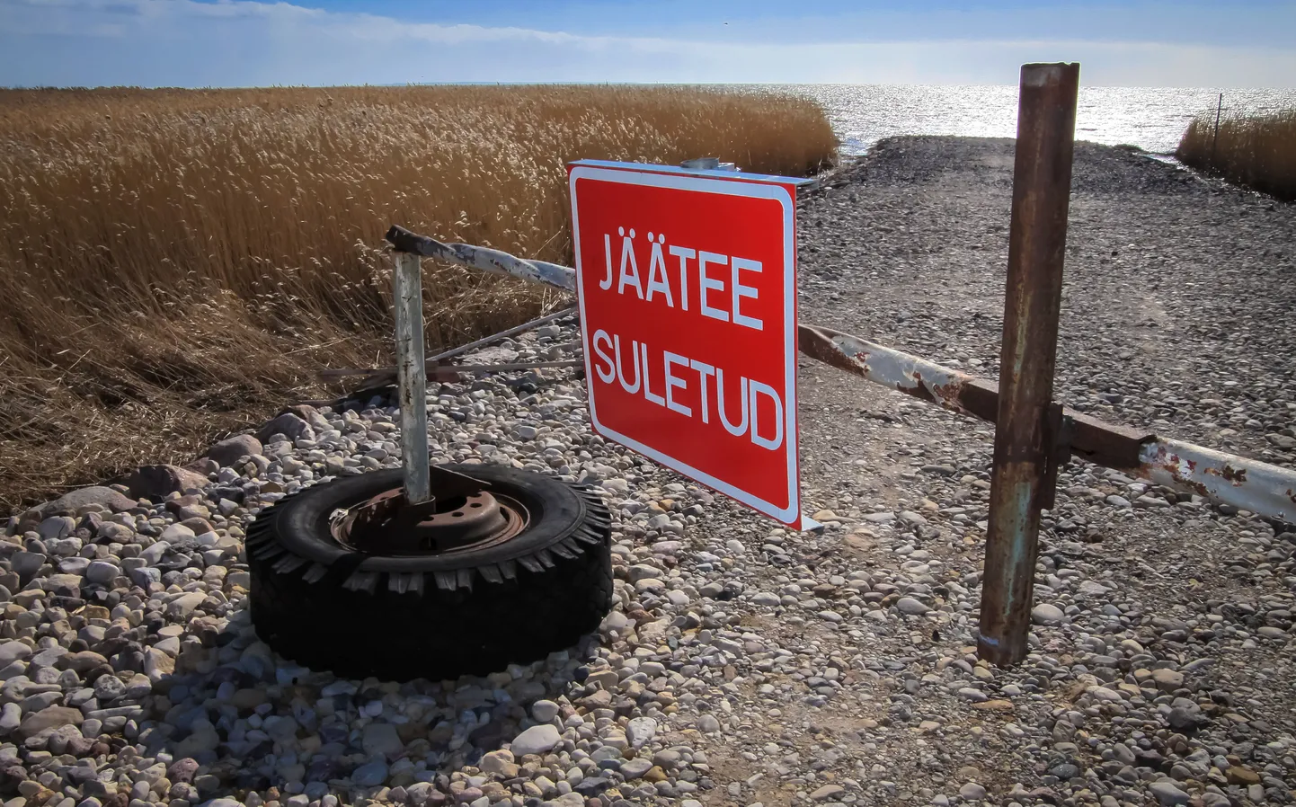 Kihnu jäätee on suletud.