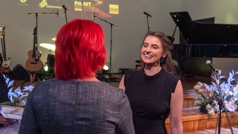 CAROLYN SAVOLAINEN ⟩ Millist Järvamaa laulu- ja tantsupidu me tegelikult tahame?
