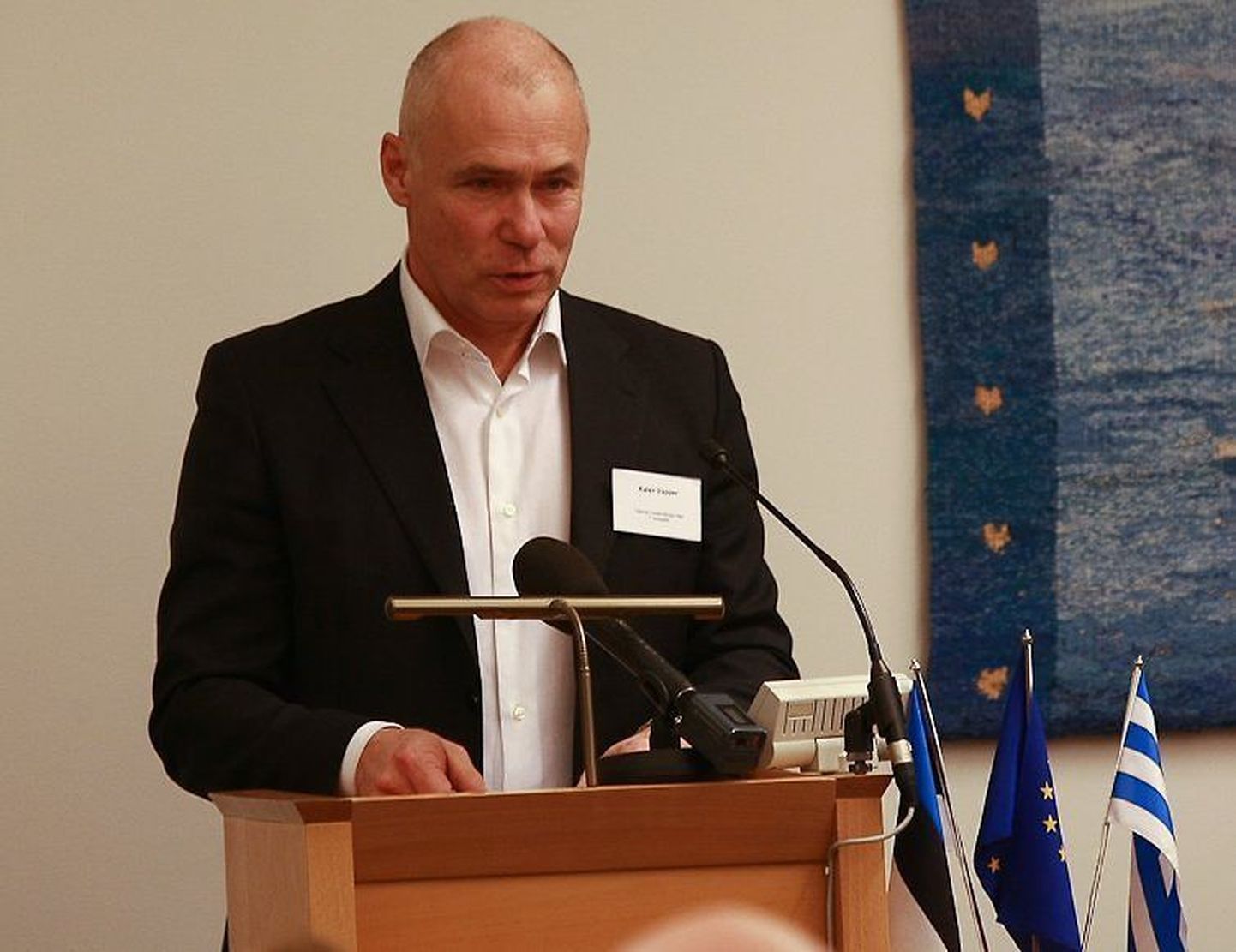 Kalev Vapper astus väidetava huvide konflikti tõttu Eesti Lootsi nõukogust tagasi.