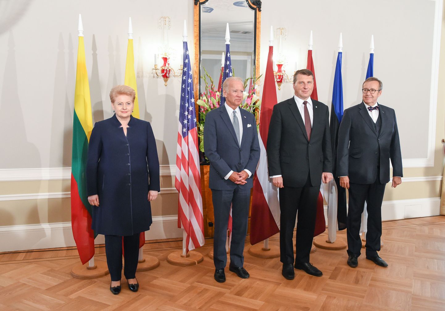 Balti riikide presidendid koos USA asepresident Joe Bideniga.