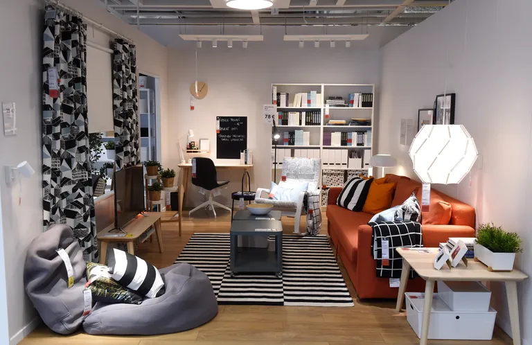 Супермаркет шведской компании по обустройству дома IKEA.