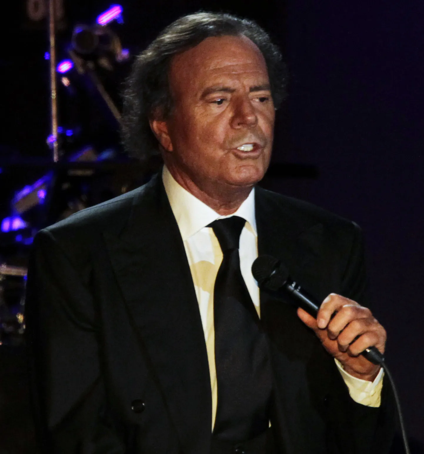 Julio Iglesias