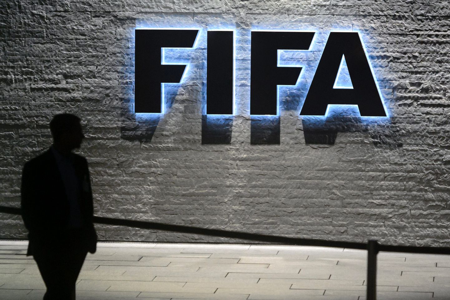 FIFA korruptsiooniskandaalis tulevad avalikkuse ette aina uued peatükid.