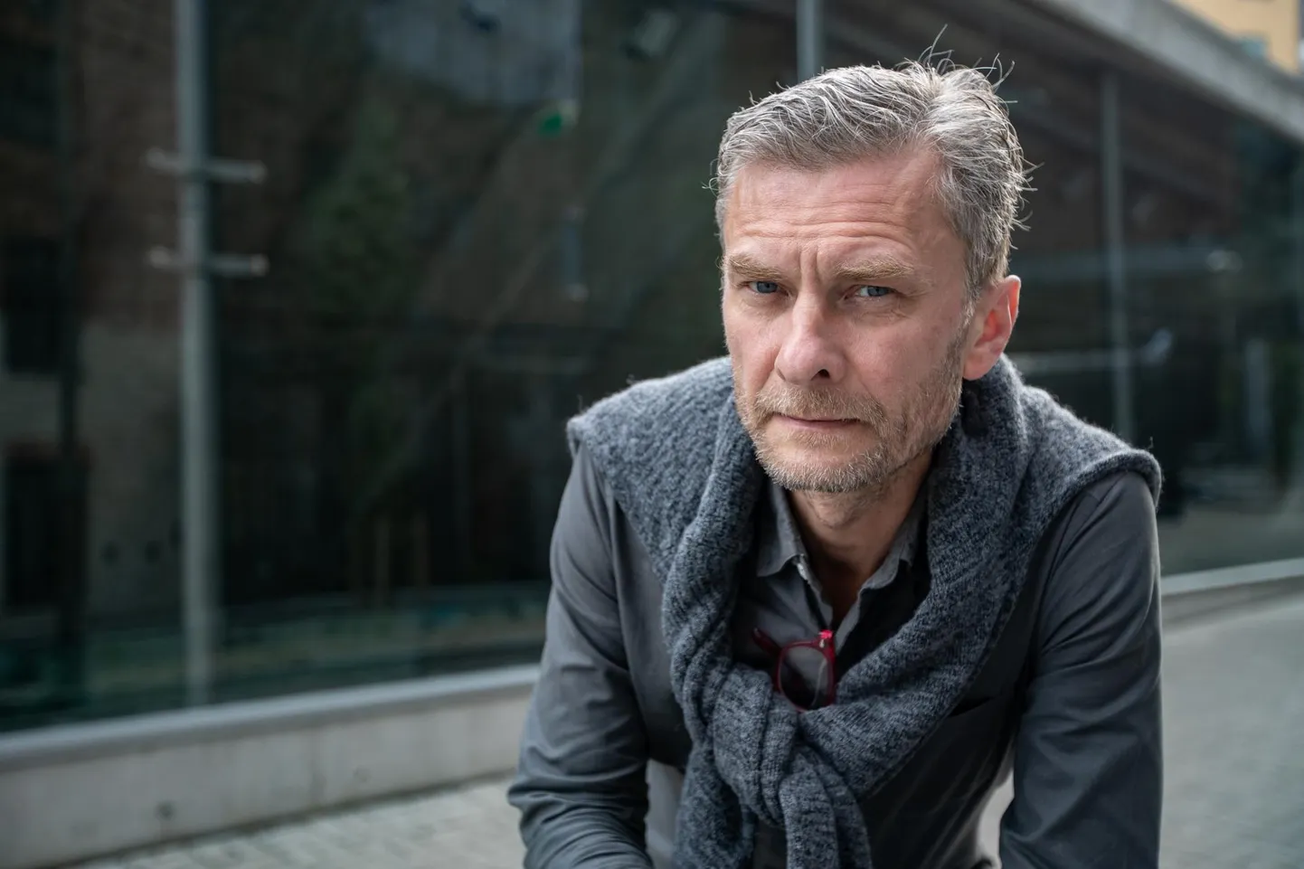 Andres Puustusmaa lubab, et tema järgmine film tuleb julm, karm ja räägib armastusest.