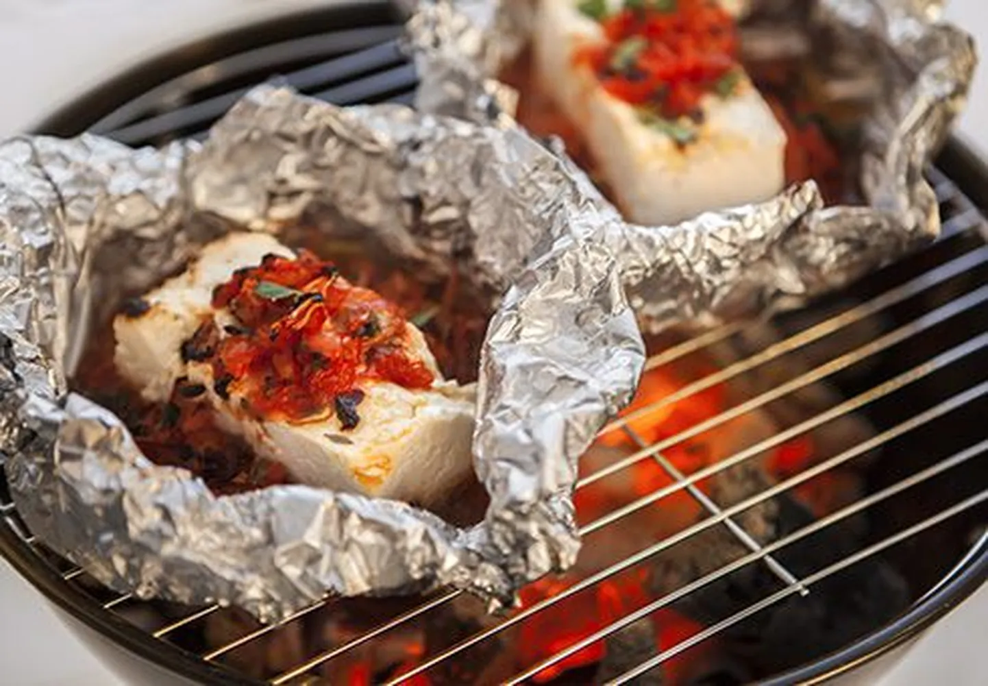 Grillitud brõnsa tomatitega