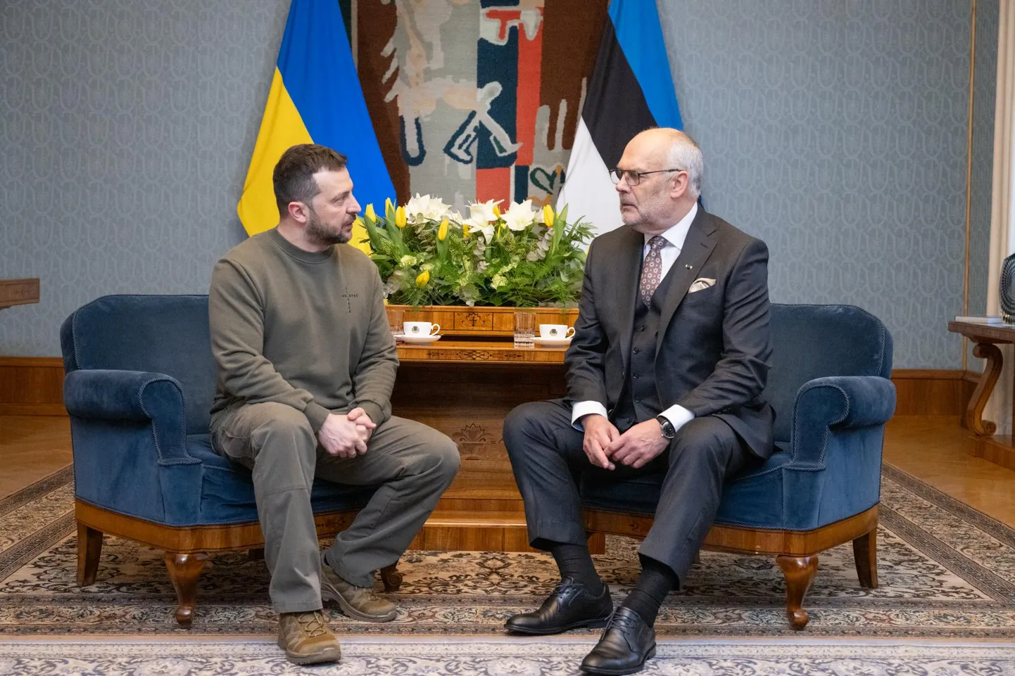 President Alar Karise ja Ukraina riigipea Volodõmõr Zelenskõi omavaheline arutelu venis plaanitust tunduvalt pikemaks.