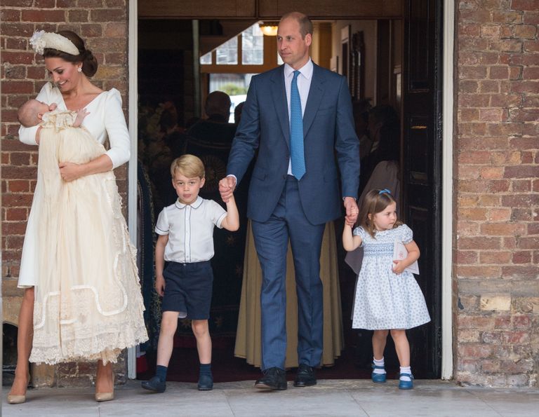 Hertsoginna Catherine, prints William, prints George ja printsess Charlotte 9. juulil 2018, kui ristiti prints Louis'