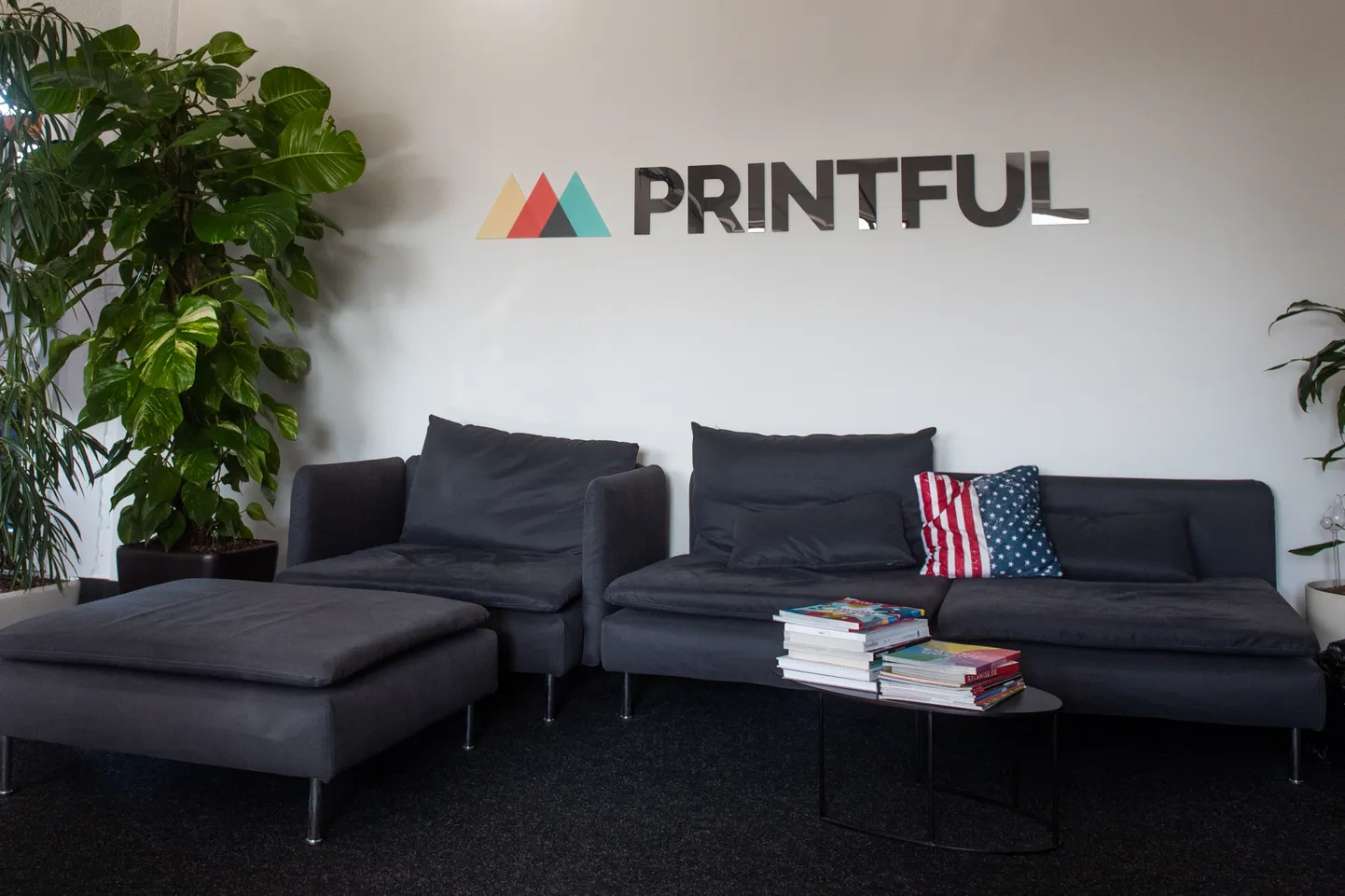 ''Printful''.