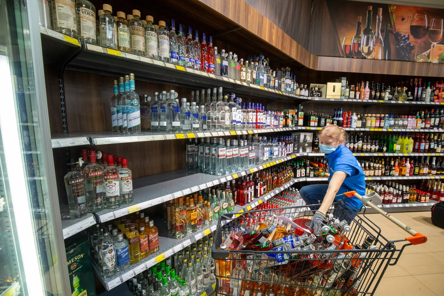 C полок Maksimarket убирают российские товары
