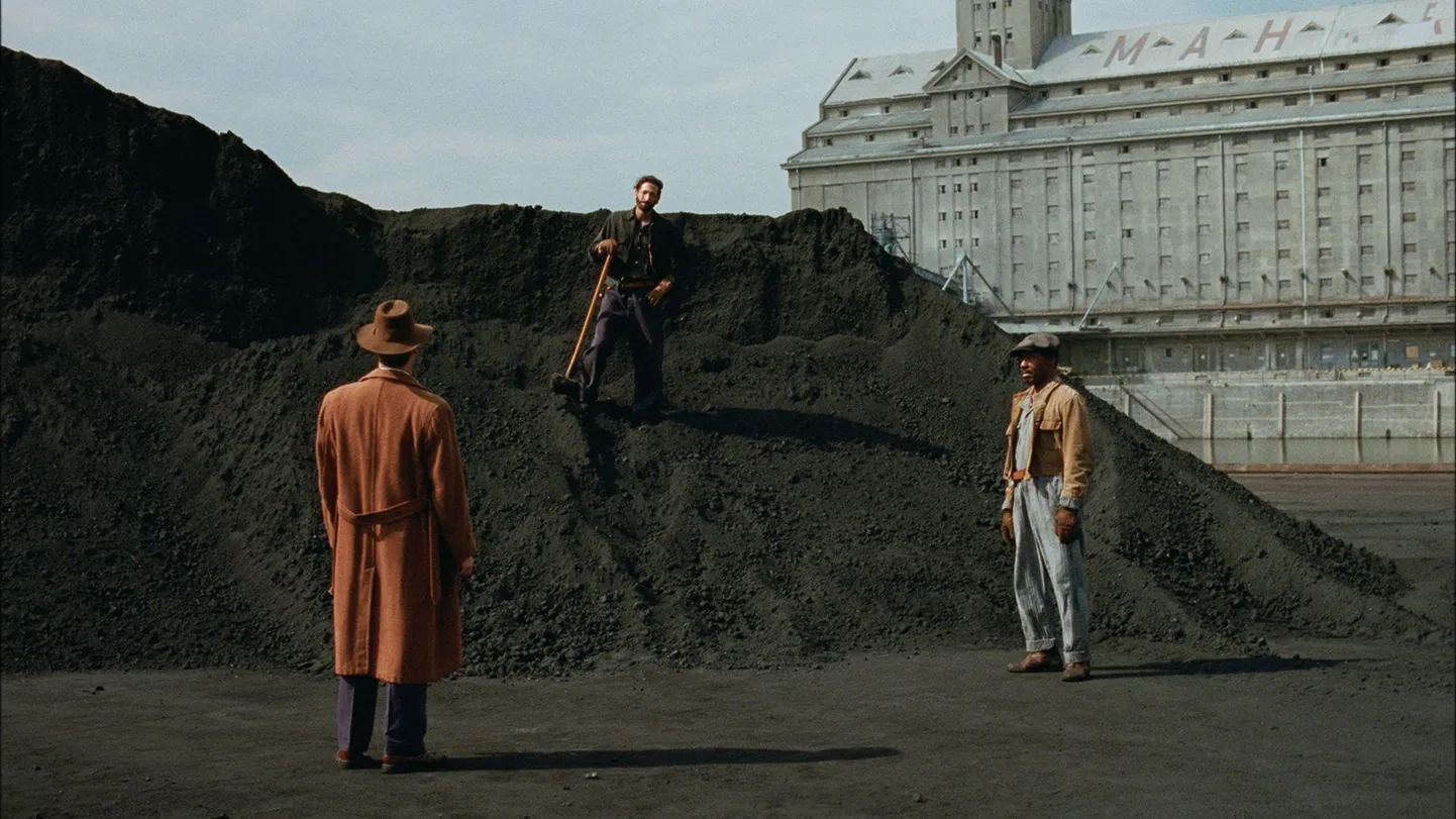 Кадр из фильма «Бруталист‎».
