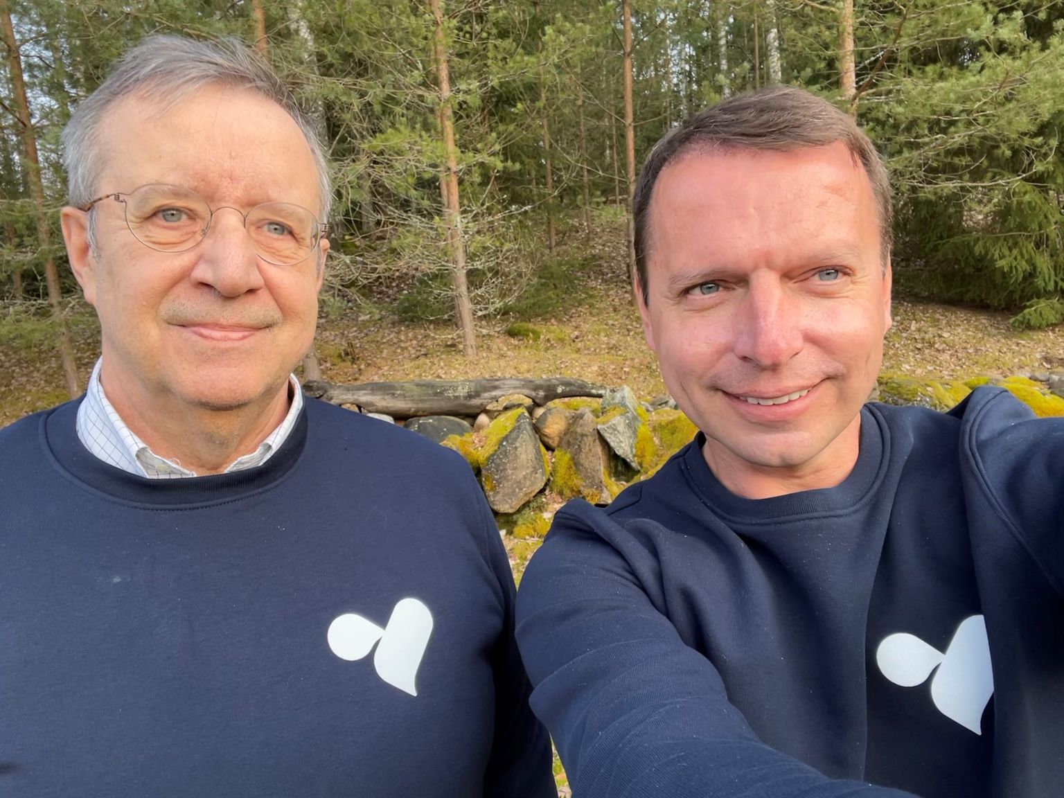 Telemeditsiini platvormi Viveo Health nõunik Toomas Hendrik Ilves ning ettevõtte asutaja Raul Källo.