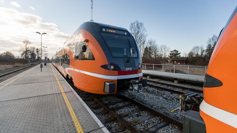Компания Elron планирует вместо гибридных поездов купить двухсистемные электрички
