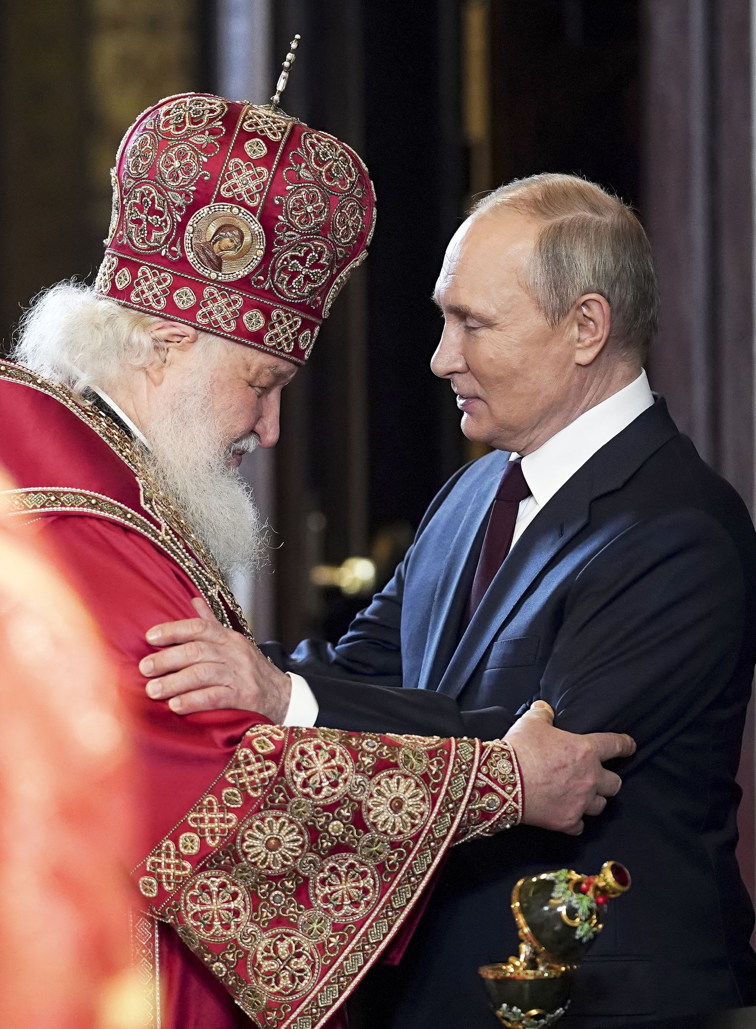 Патриарх Московский и всея Руси Кирилл и президент Российской Федерации Владимир Путин.