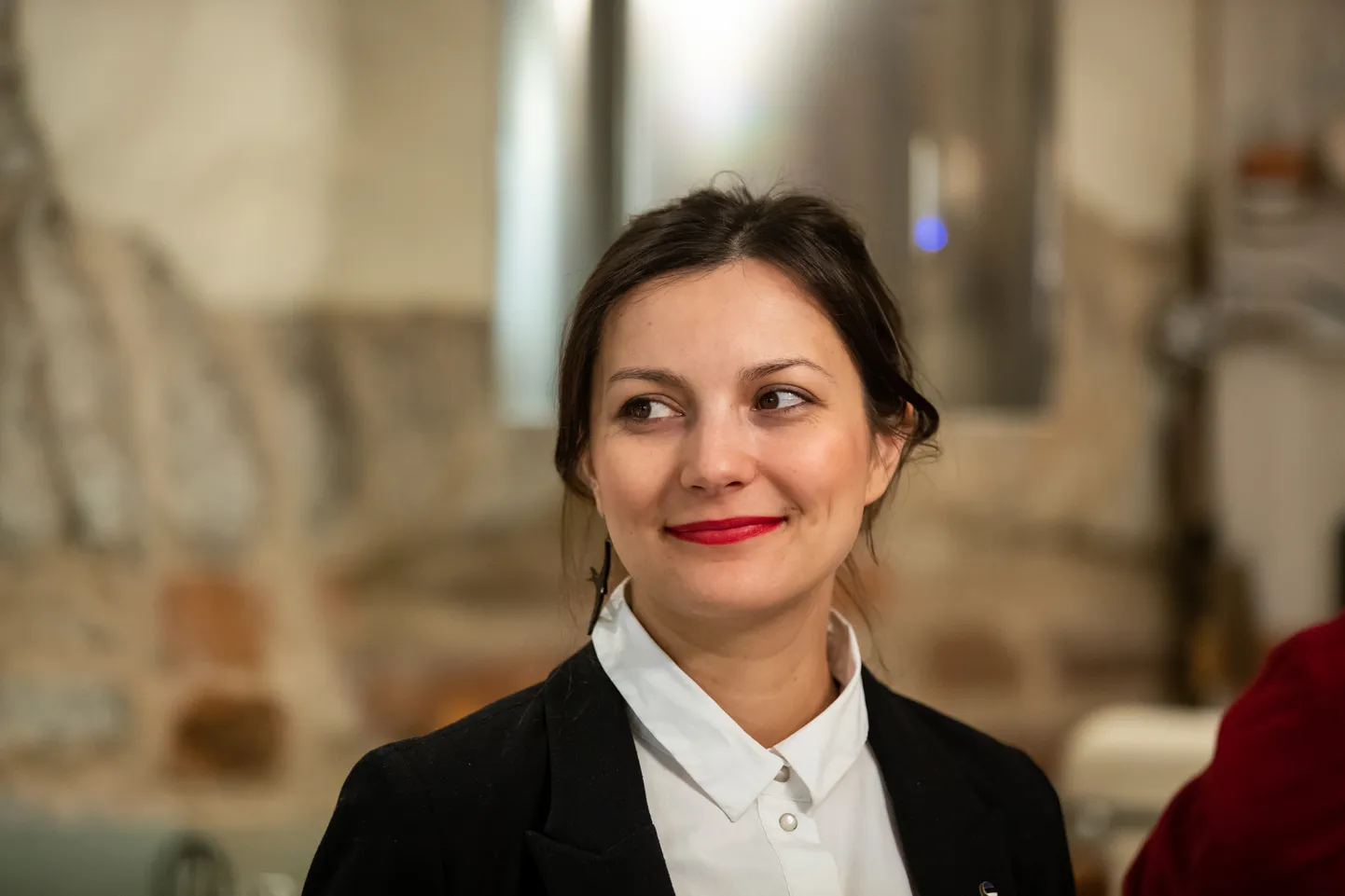 Zuzu Izmailova.