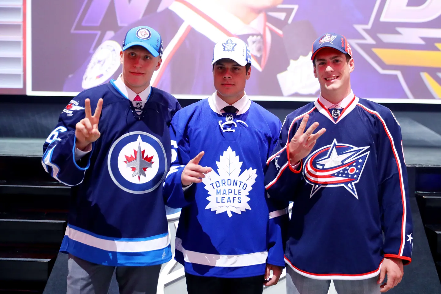 Patriks Laine, Ostons Metjūss un Pjērs Luks Dibuā