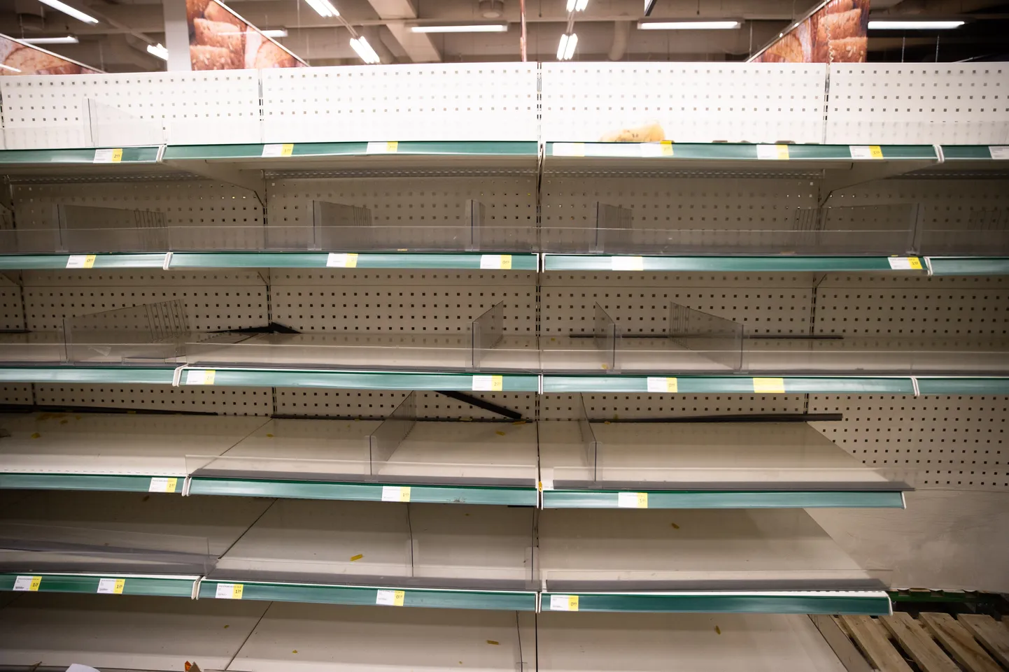 13.03.2020. Tühjad letid Sikupilli Prismas.