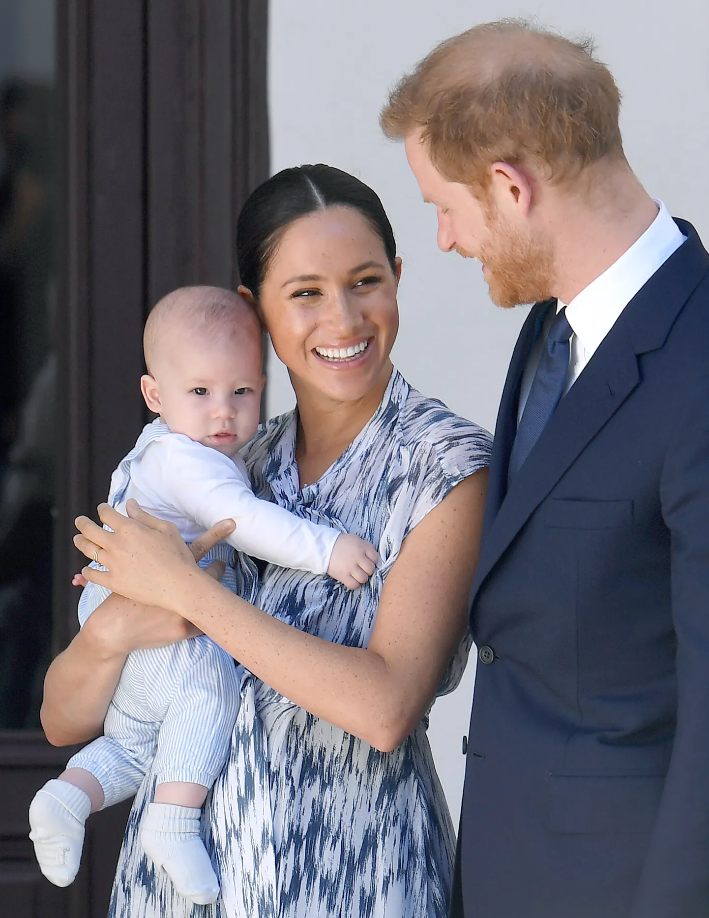 Prints Harry, Meghan Markle ja poeb Archie külas Lõuna-Aafrika Vabariigi peapiiskopil Desmond Tutul. 2019.