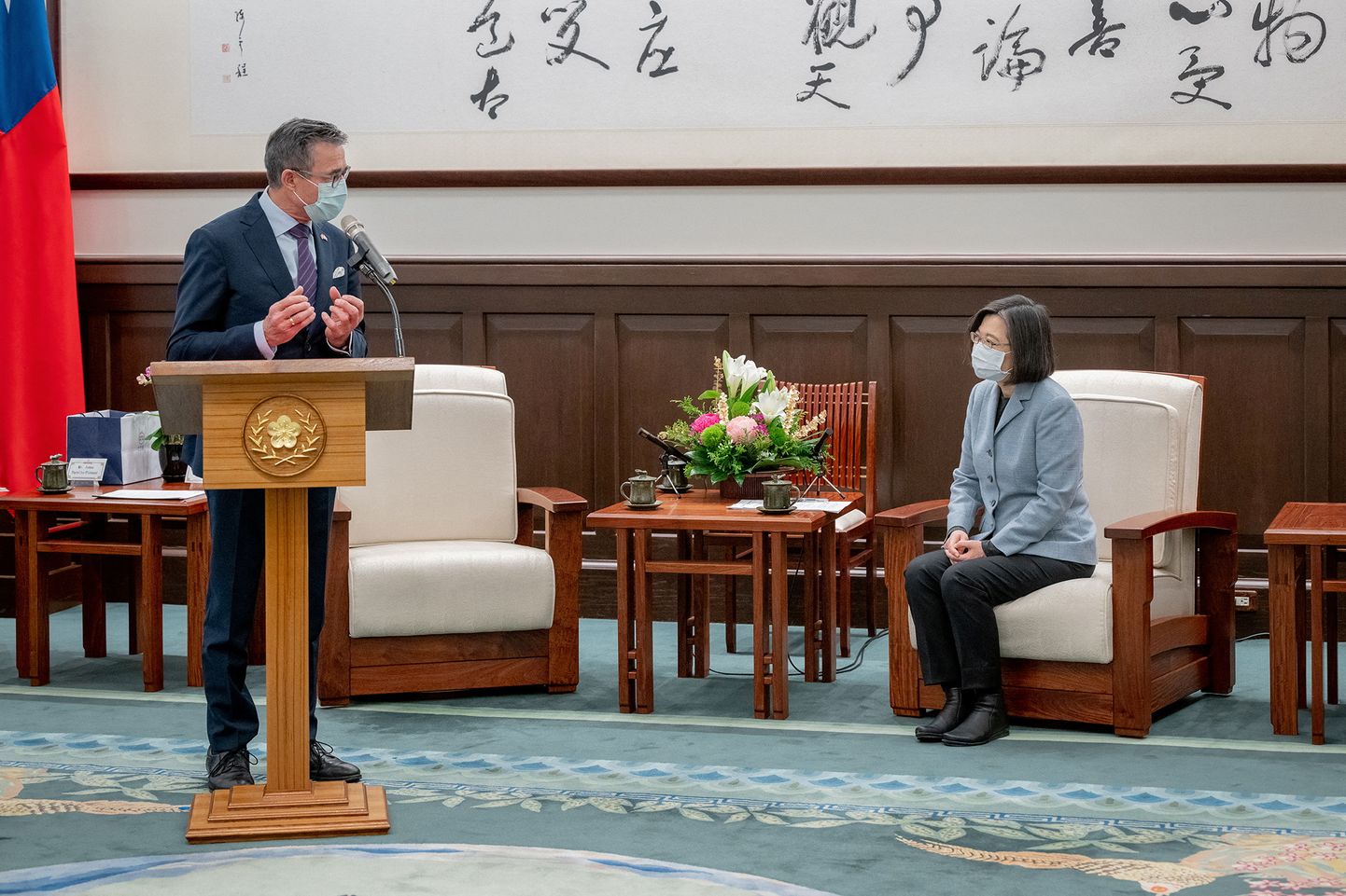 Taiwani president Tsai Ing-wen kohtumas endise NATO peasekretäri Anders Fogh Rasmusseniga 4. jaanuaril.