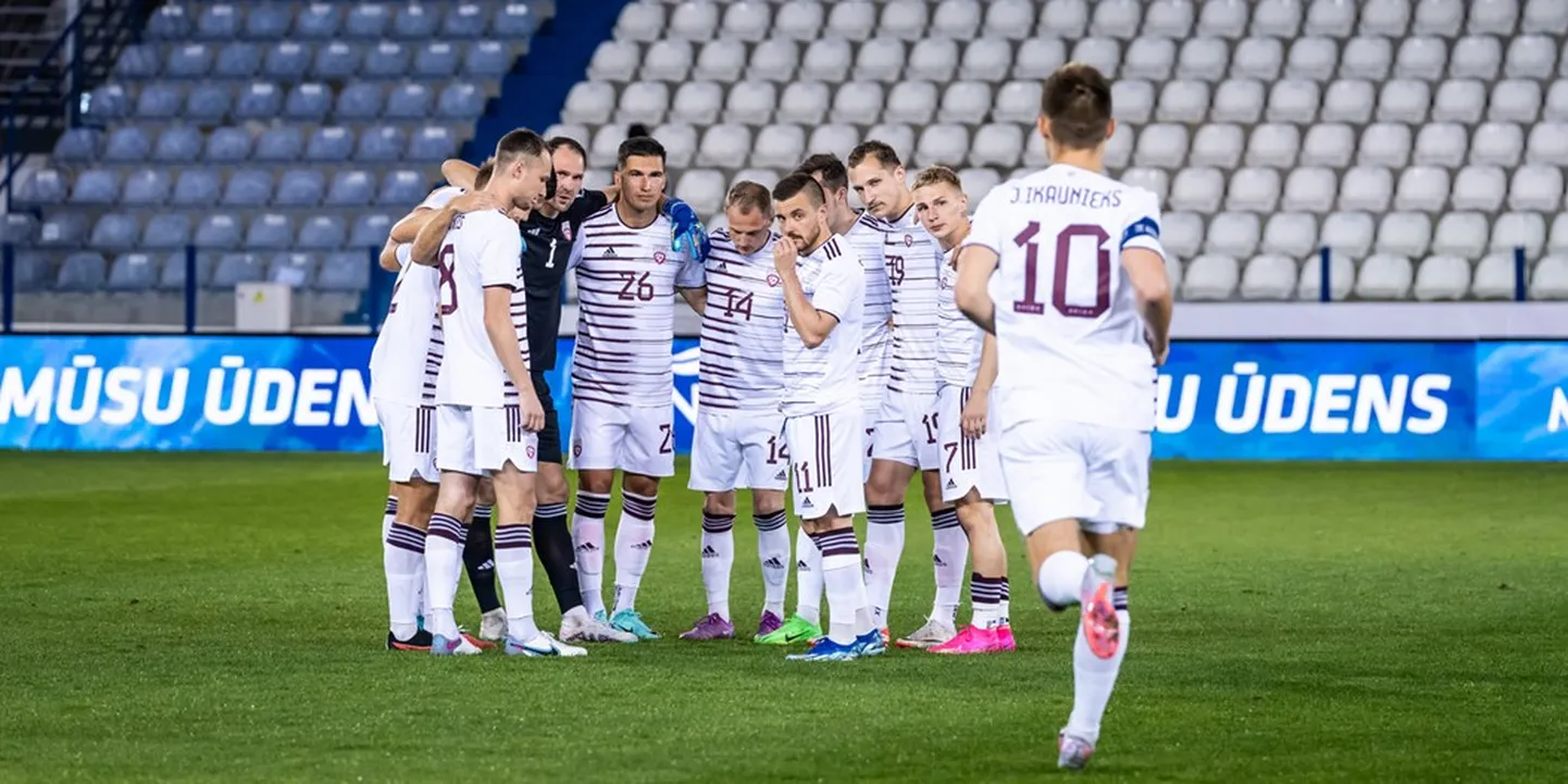 Latvijas futbola izlase.