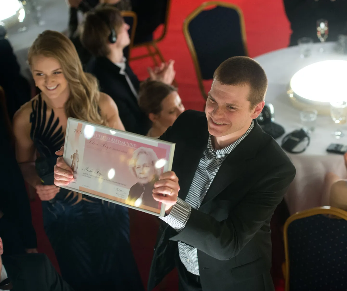 Tallinn, Eesti, 27.03.2016
Teatriauhindade üleandmine NO99 teatris. Salme Reegi nimeline auhind, Mirko Rajas.
FOTO: MIHKEL MARIPUU/POSTIMEES