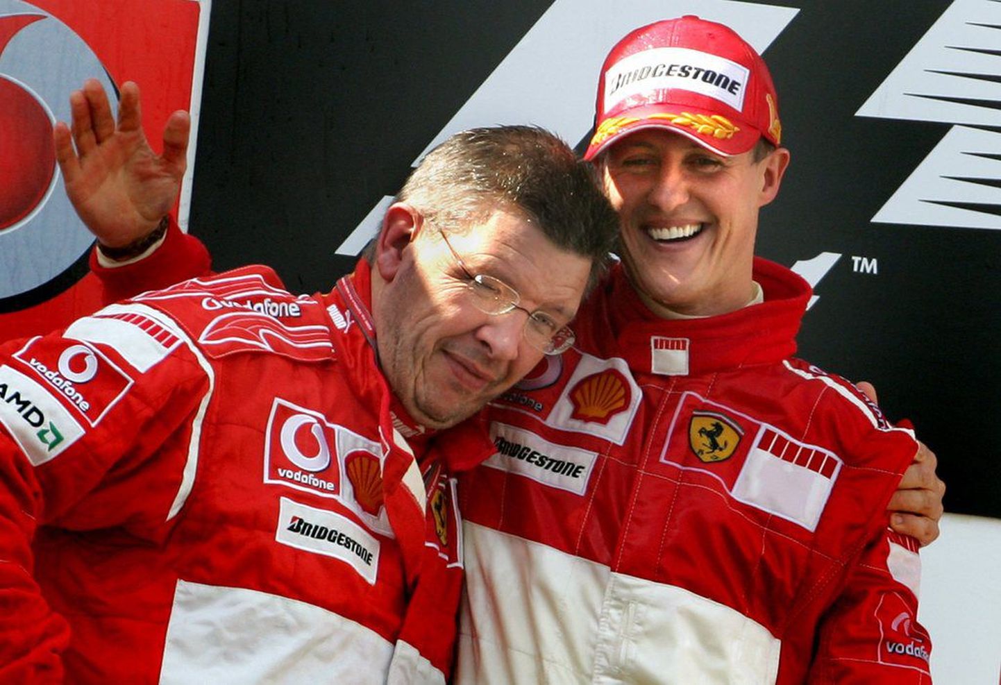 Ferrari endine tehnikadirektor Ross Brawn koos Michael Schumacheriga (paremal)
