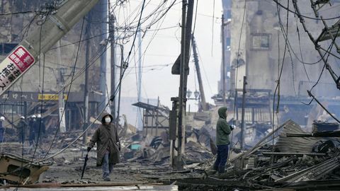 ÜLEVAADE ⟩ Võimas maavärin ähvardab jaapanlasi tugevate järeltõugetega