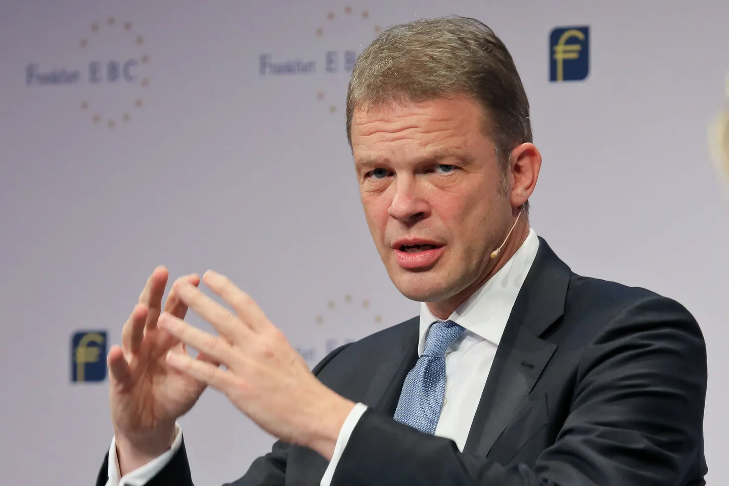 16.11.2018, Frankfurt, DEU, Frankfurt European Banking Congress in der Alten Oper in Frankfurt. Christian Sewing, Vorsitzender des Vorstandes Deutsche Bank AG *** 16 11 2018 Frankfurt DEU Frankfurt European Banking Congress at the Alte Oper in Frankfurt Christian Sewing Chairman of the Board of Managing Directors Deutsche Bank AG