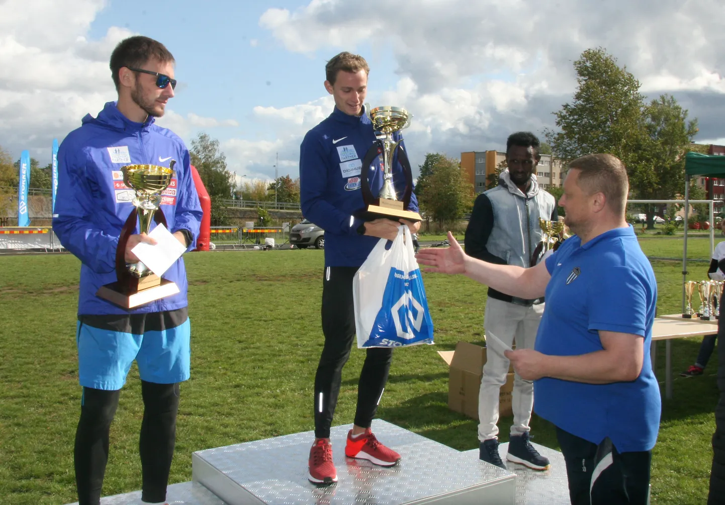 Jõhvi rahvajooksu jõudsid sel aastal Mark Abner Tallinnast, Dmitri Aristov Kohtla-Järvelt ja Muhhamed Nedi Etioopiast.