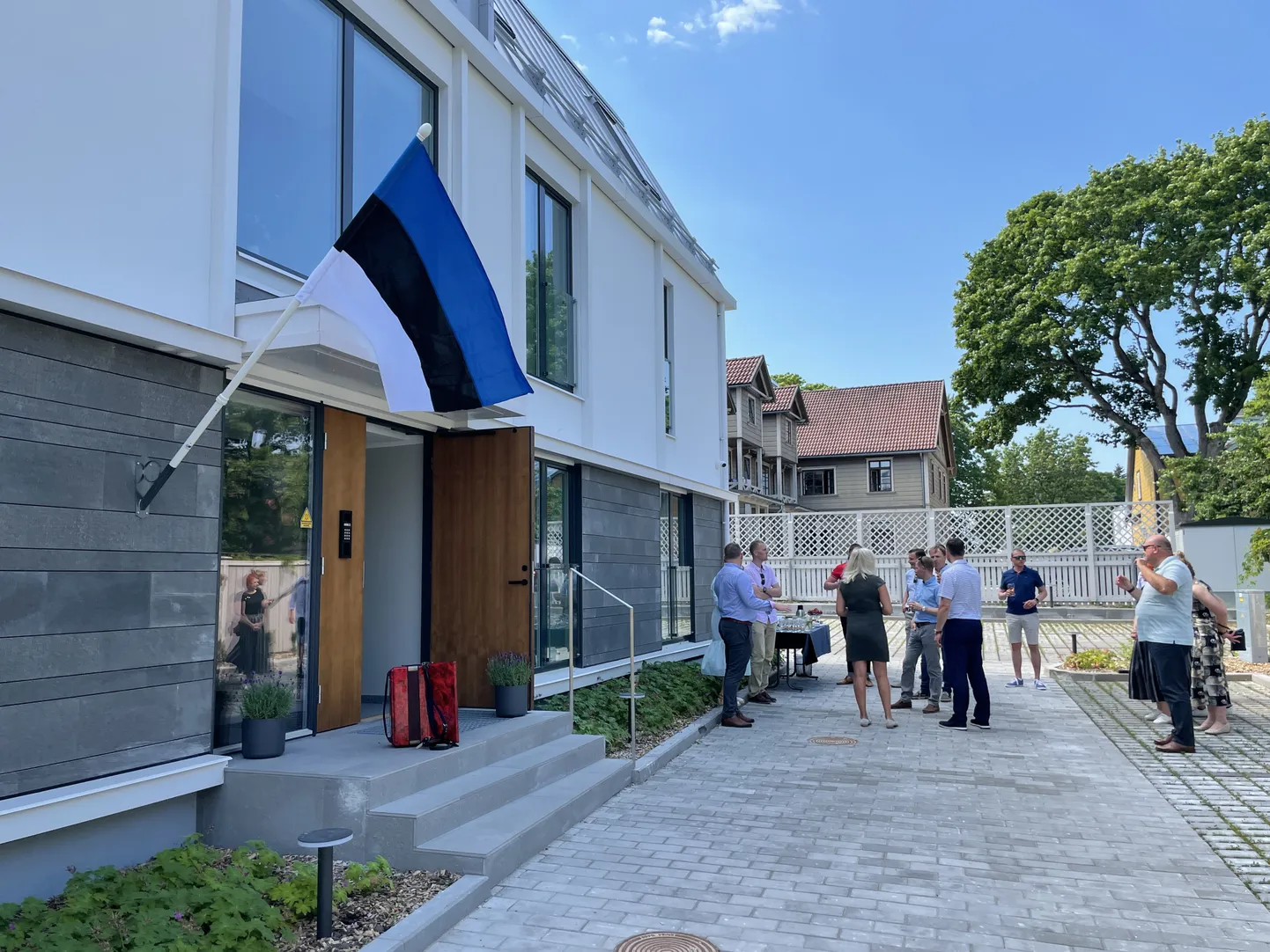 Linnuse üürimaja