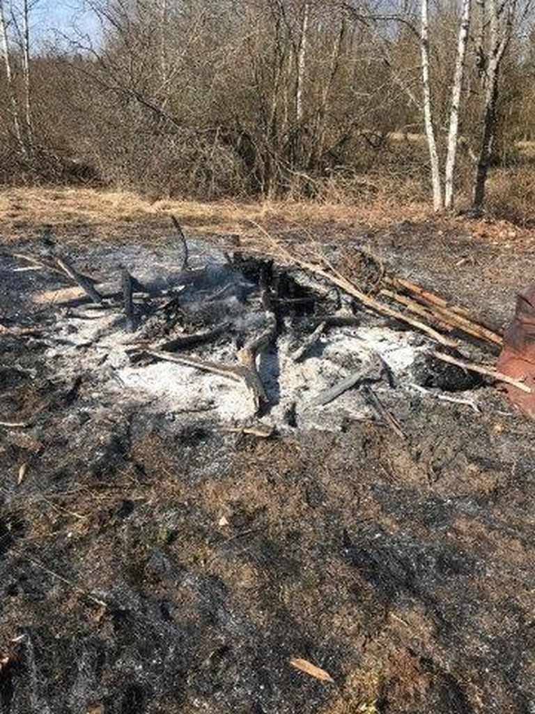 Laupäeval kella 11.29 ajal süttis Kanepi vallas Veski külas ohutusnõuetele mittevastavast lõkke tegemisest kulu poole hektari suurusel alal.