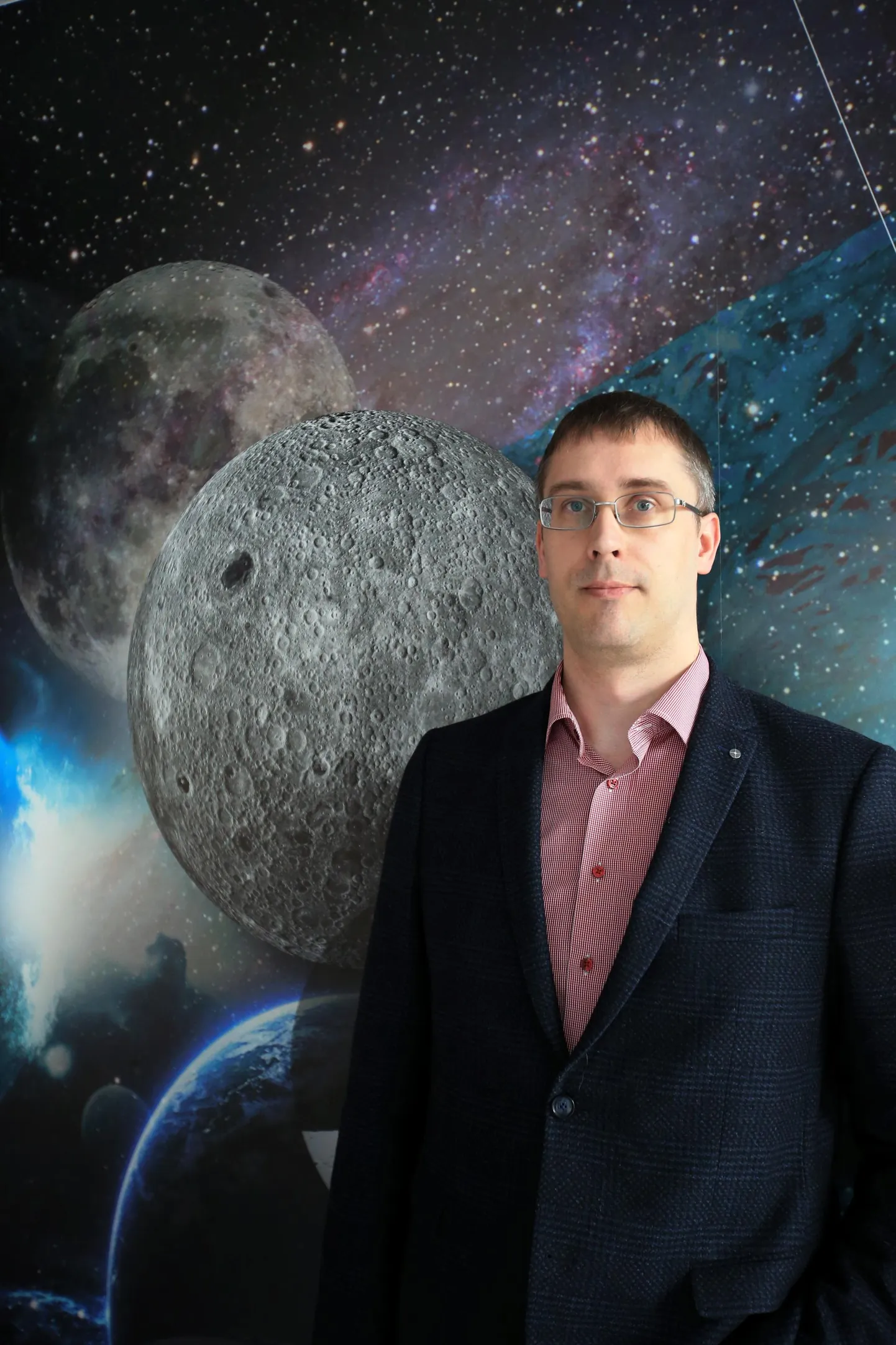 TRT03: ELMO TEMPEL: TÕRAVERE, EESTI, 09APR19 -
Pildil Tartu Observatooriumi Eesti Kosmosekeskuse vanemteadur Elmo Tempel.
ma/Foto MARGUS ANSU EESTI MEEDIA FOTO: Margus Ansu