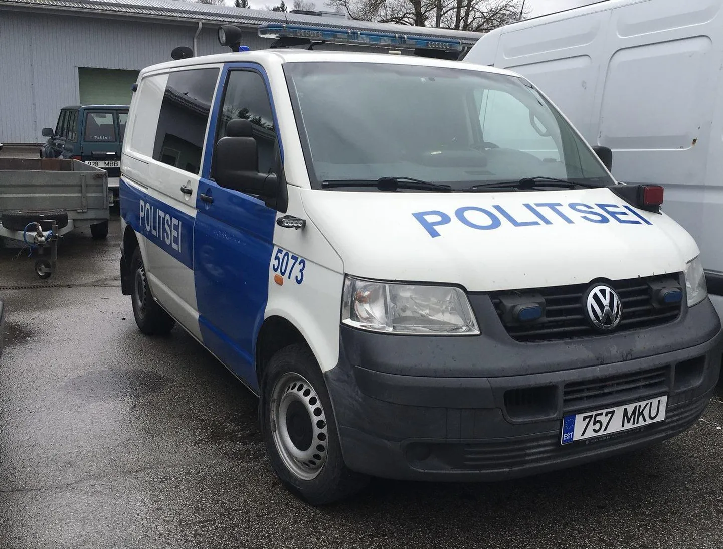 Pensionile suunduvale politseiametit teeninud kaalubussile korraldatakse paraad.