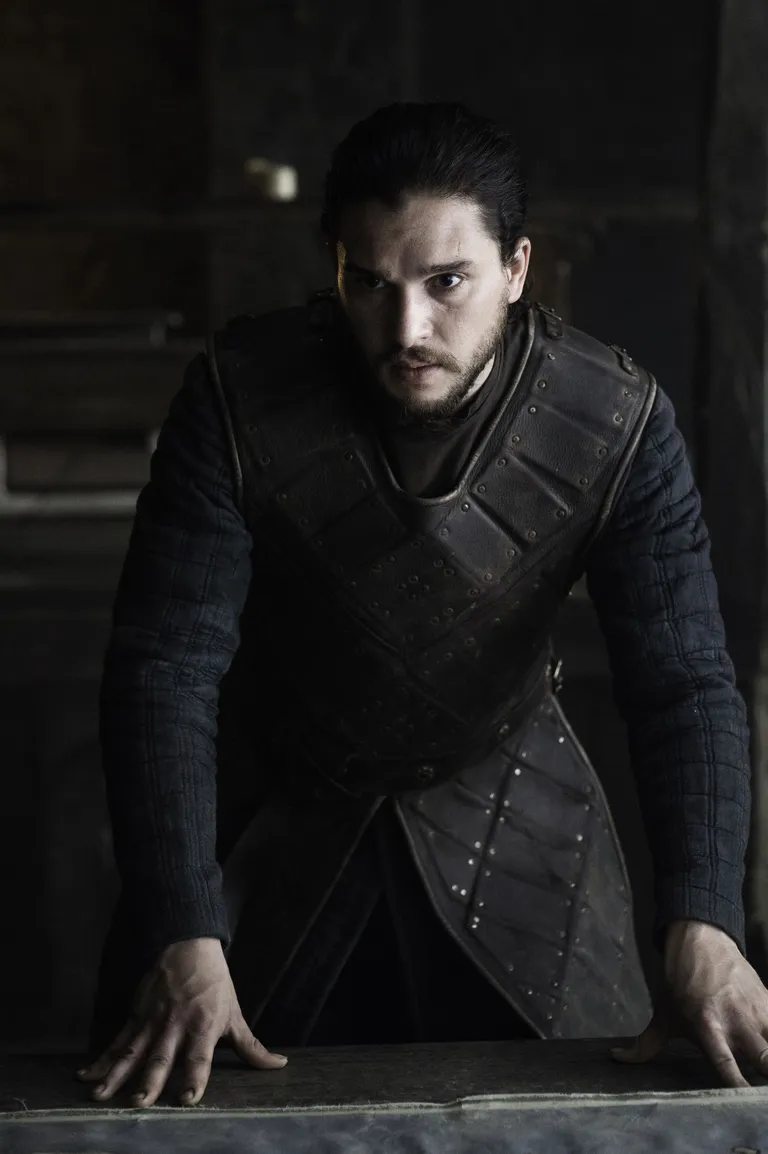 kaader seriaalist «Troonide mäng». Pildil Kit Harington