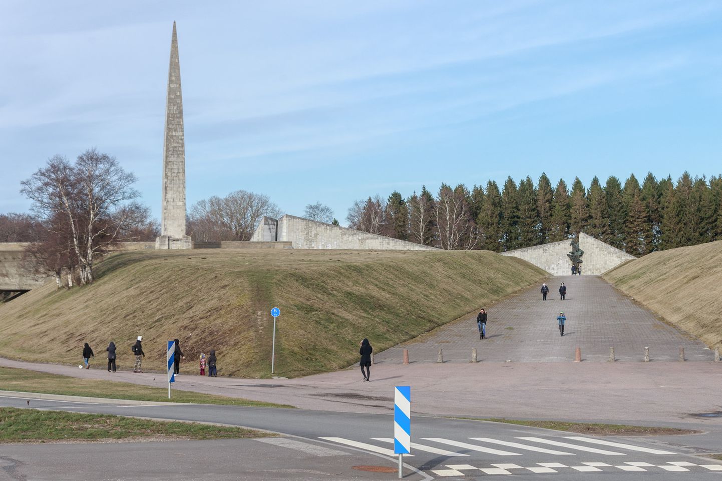 Sisehalli kavandatakse Maarjamäe memoriaali ja kommunismiohvrite mälestuspargi kõrvale.