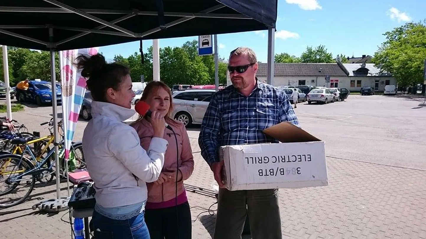 Tre Raadio Pärnu välistuudio.