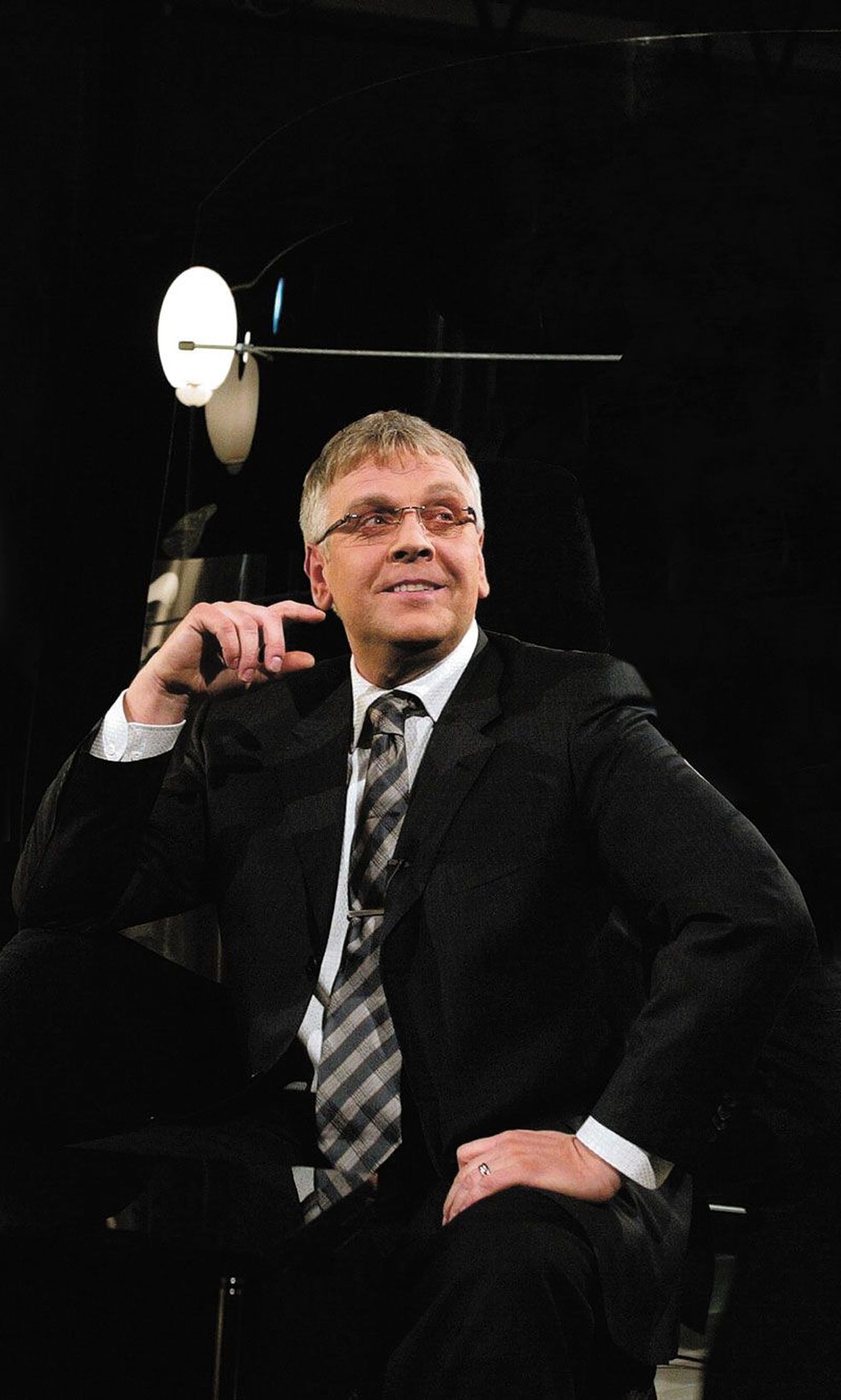 Urmas Ott 2002. aastal, mil ta juhtis TV 3s saadet «Valitud meeleolud».