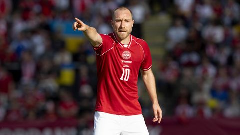 Futbola spēlē saļimušais Ēriksens drīzumā tiks izrakstīts no