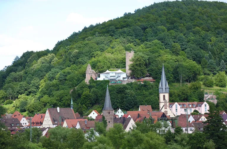 Gemünden am Main Alam-Frangimaal, kus kentsakas restoraniäpardus aset leidis