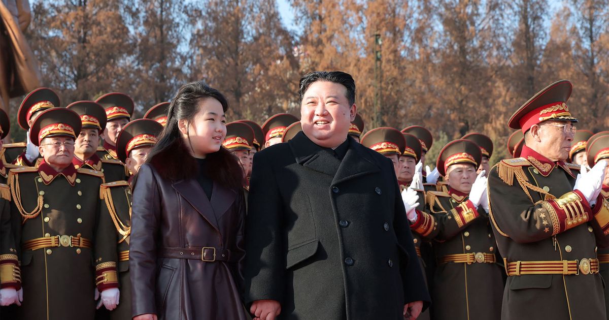 VIDEO ARMEEPIDUSTUSTELT ⟩ Põhja-Korea diktaator Kim Jong-un ähvardas lõunanaabri kaardilt minema pühkida