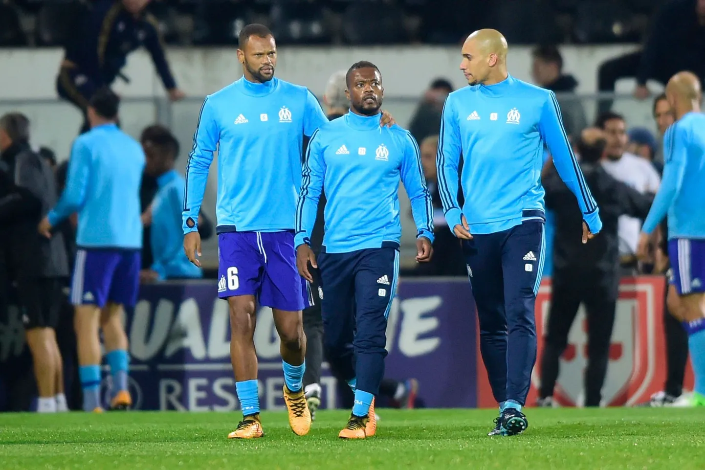 Patrice Evra (keskel)