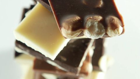 Вот почему на шоколаде появляется белый налет. А вы знали?